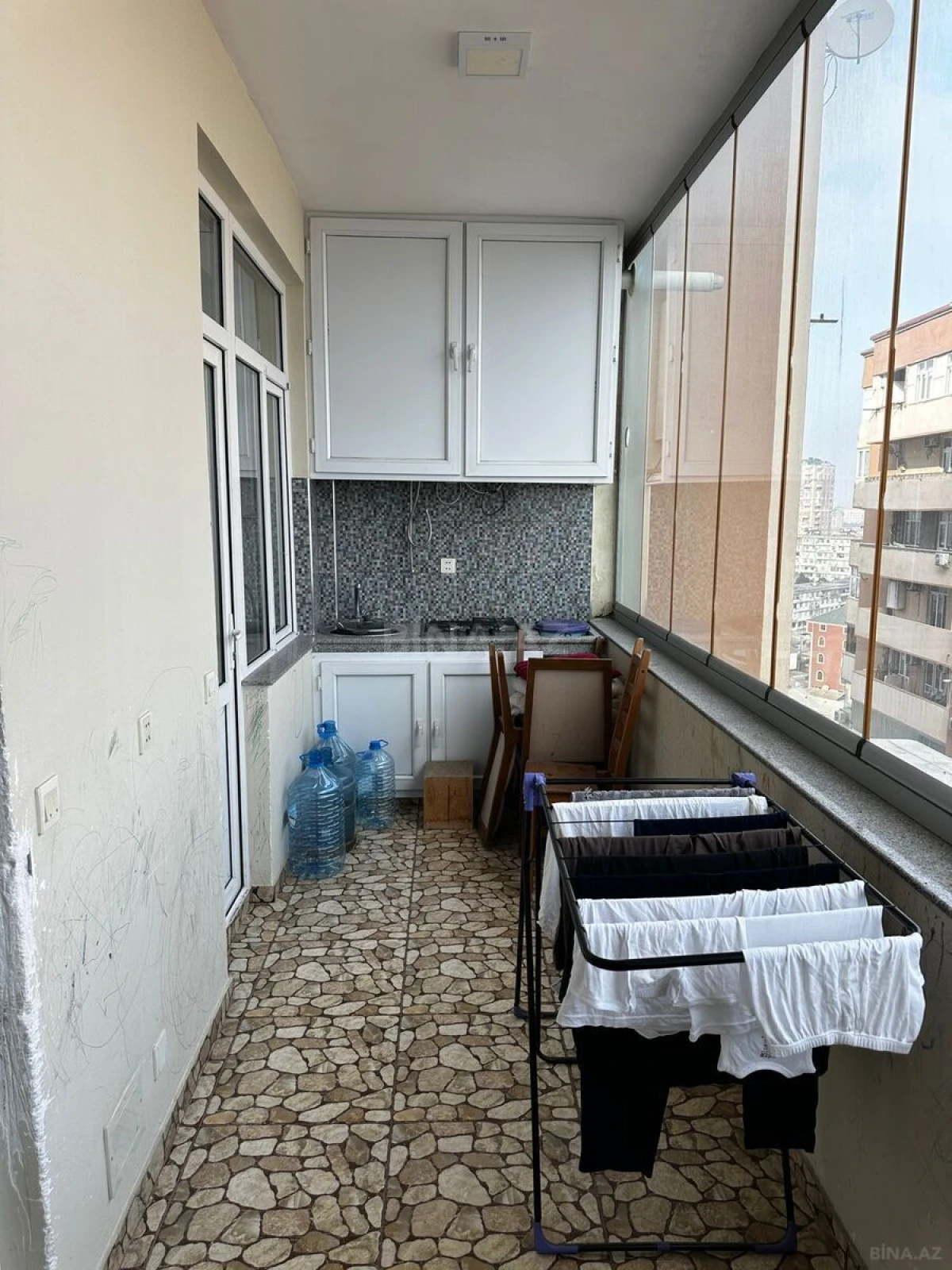 Satılır 3 otaqlı mənzil 106 m²