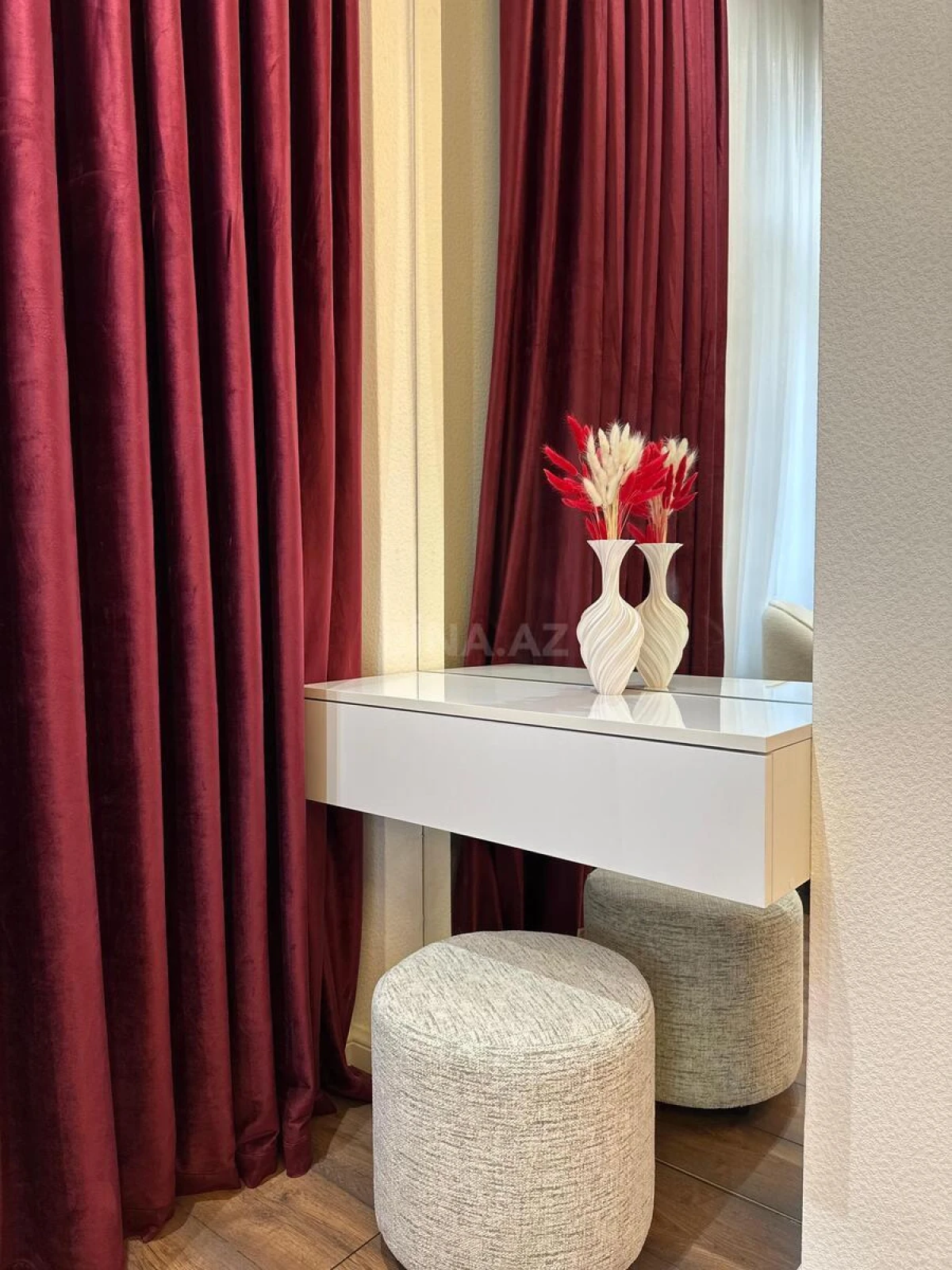 Satılır 2 otaqlı mənzil 53 m²