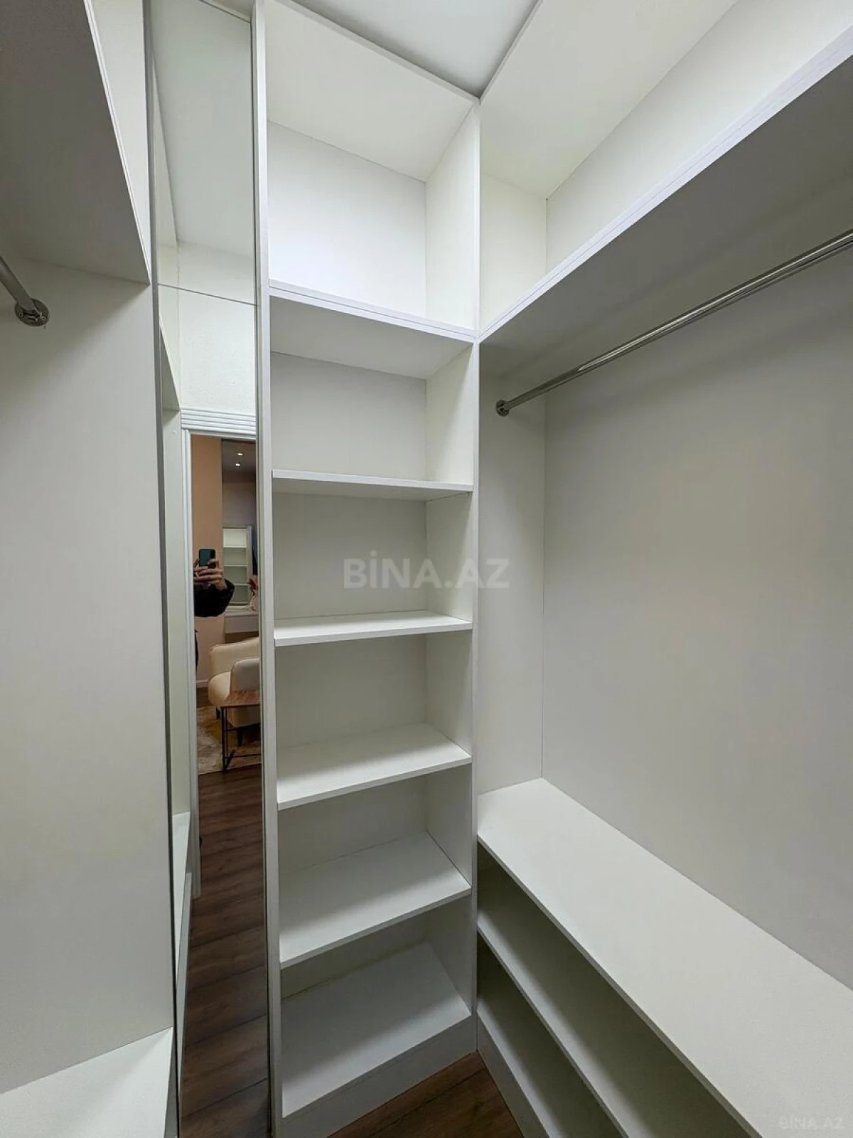 Satılır 2 otaqlı mənzil 53 m²
