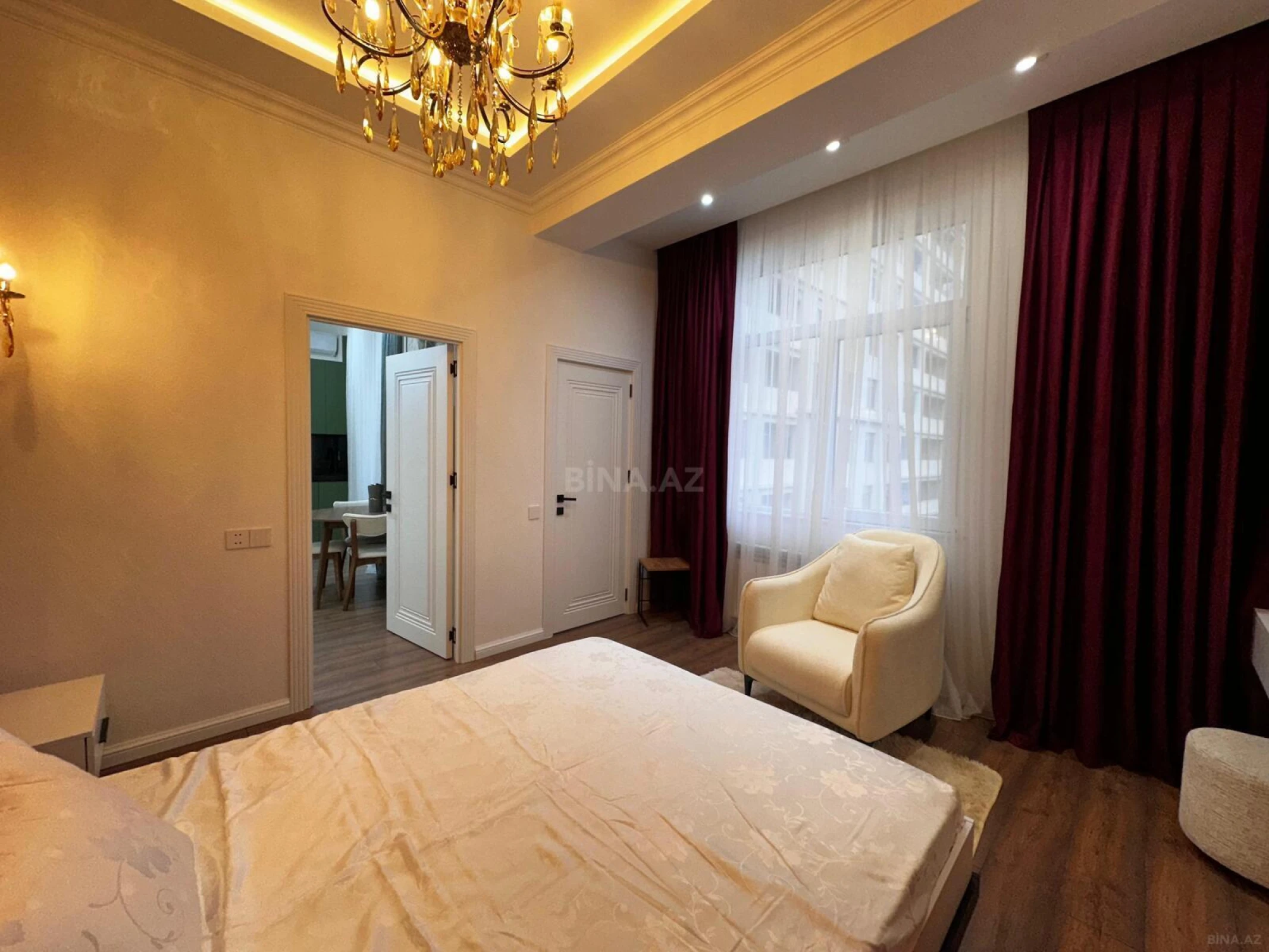 Satılır 2 otaqlı mənzil 53 m²