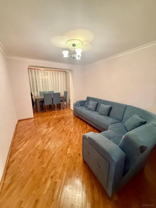 Satılır 2 otaqlı mənzil 60 m²