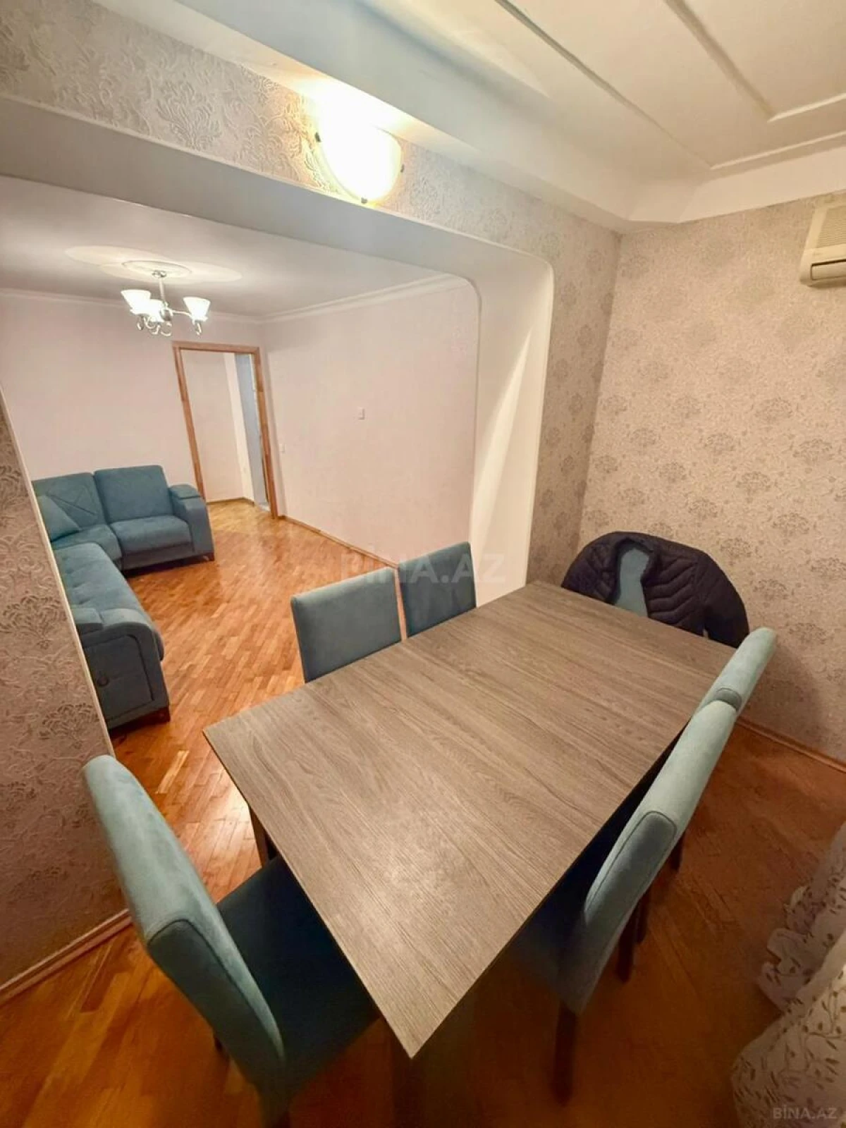 Satılır 2 otaqlı mənzil 60 m²