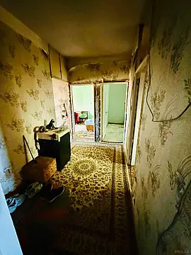 Satılır 4 otaqlı mənzil 101 m²