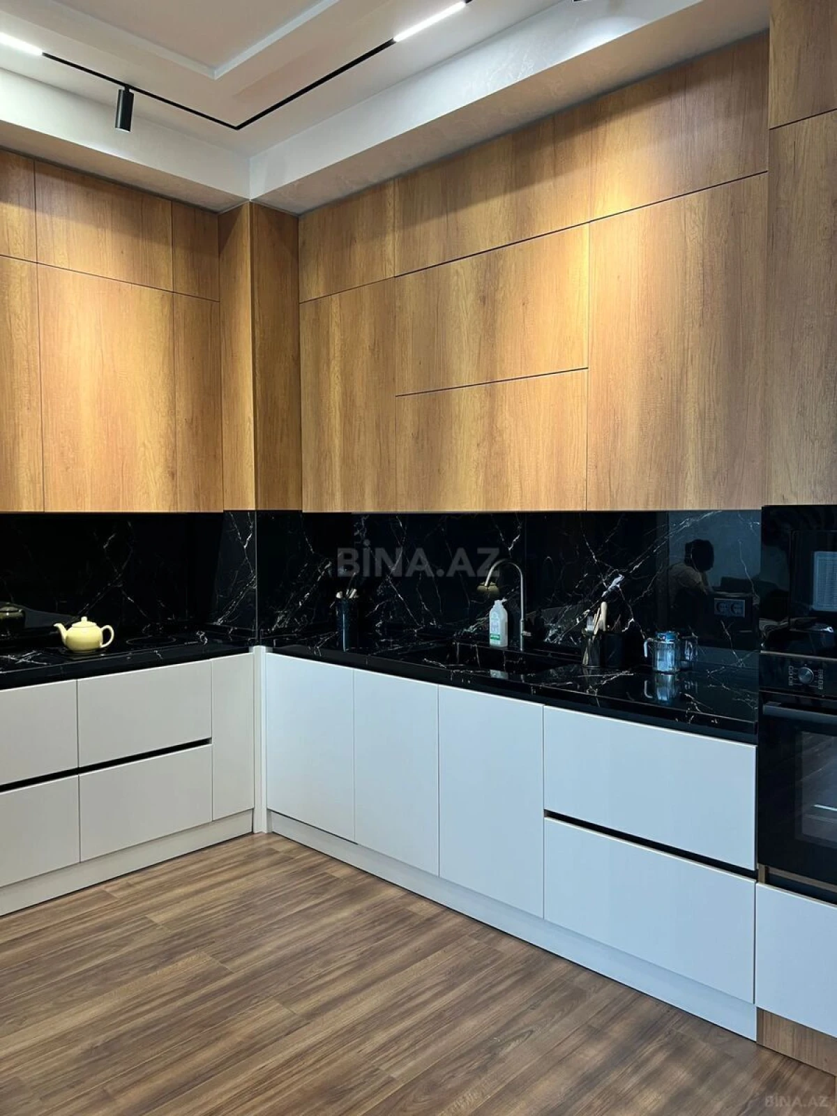 Kirayə verilir 3 otaqlı mənzil 120 m²