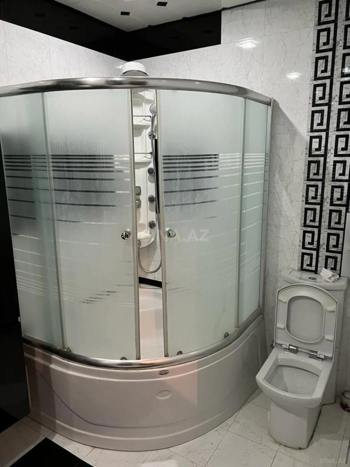 Kirayə verilir 3 otaqlı mənzil 125 m²