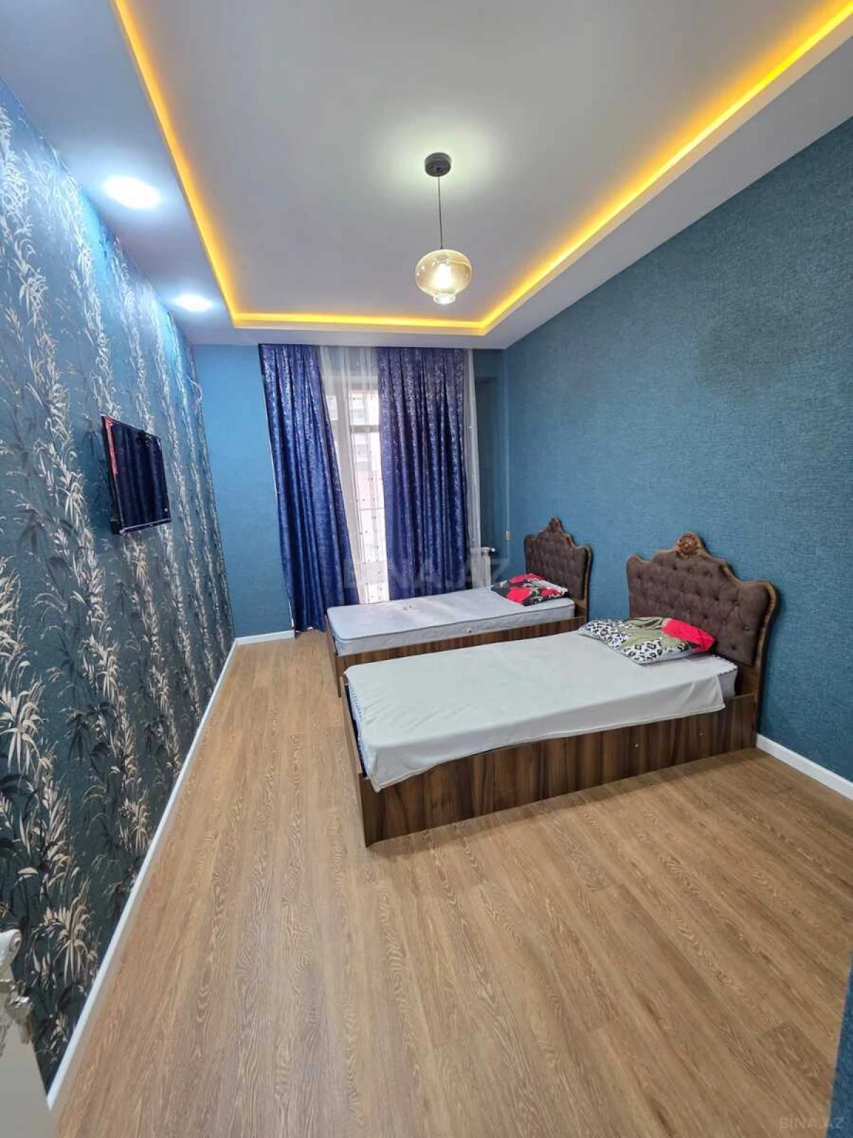 Kirayə verilir 3 otaqlı mənzil 147 m²