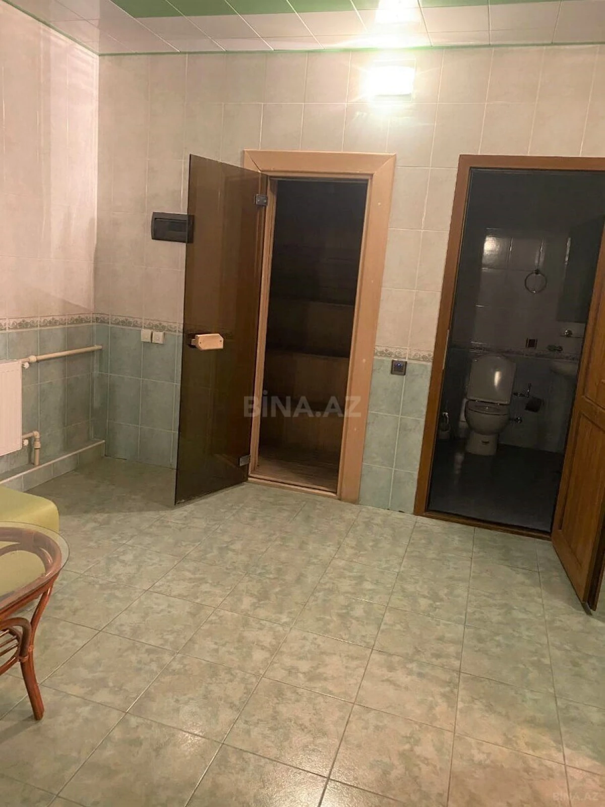 Satılır 6 otaqlı həyət evi 350 m²