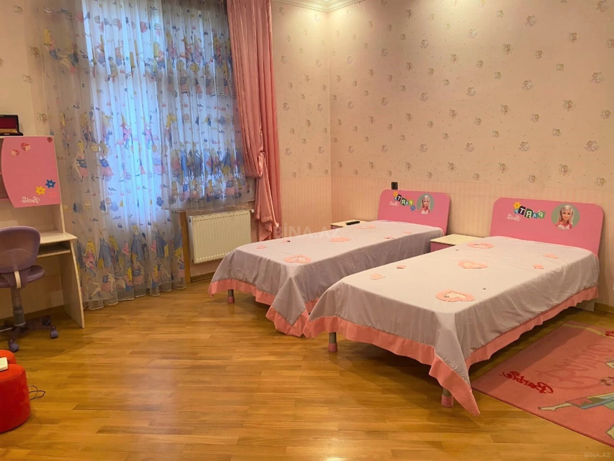 Satılır 6 otaqlı həyət evi 350 m²