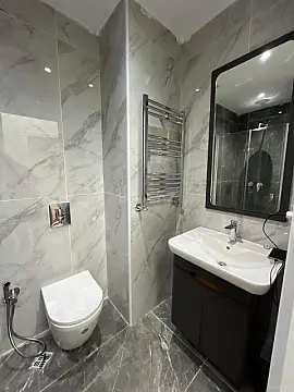 Satılır 2 otaqlı mənzil 49 m²