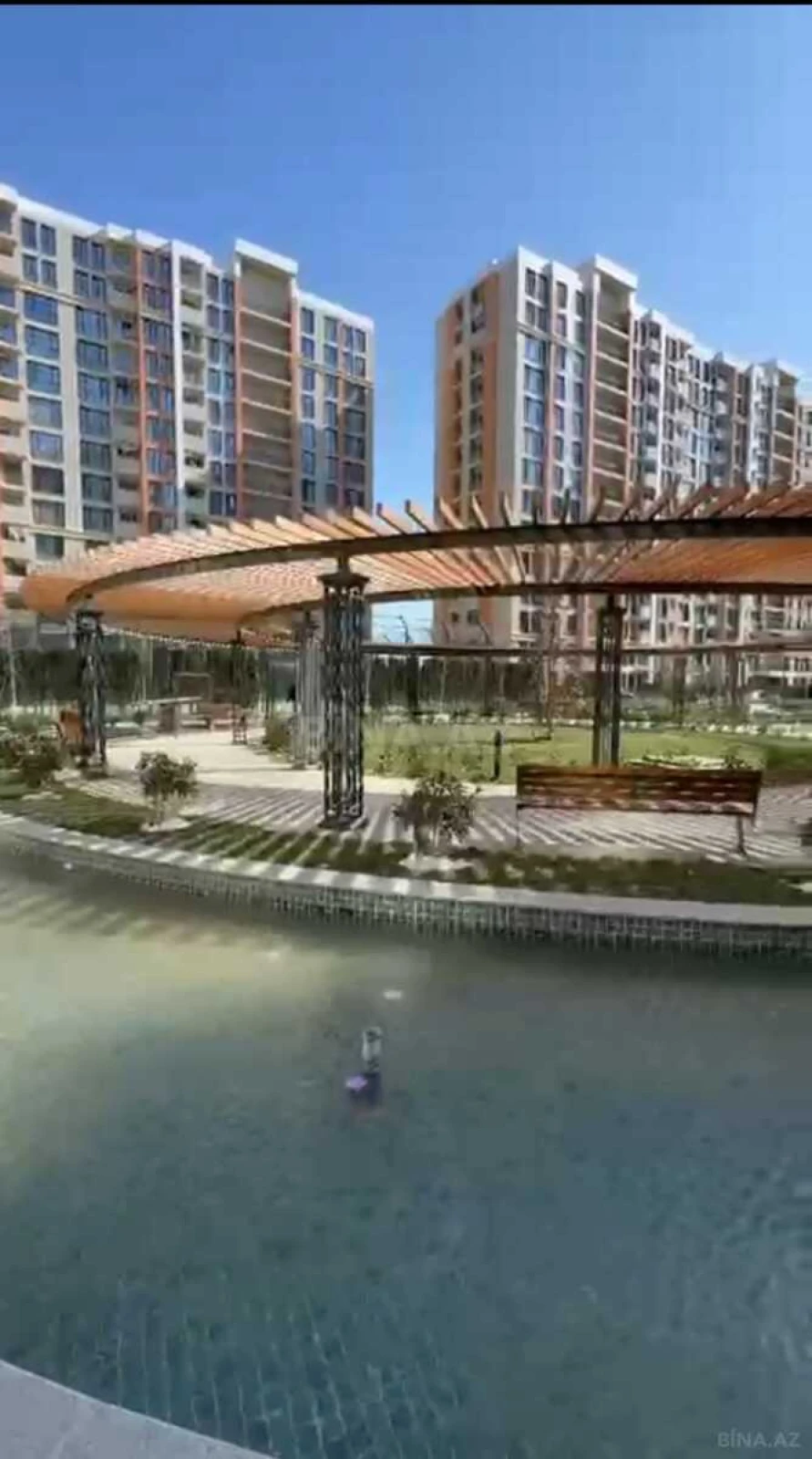 Satılır 2 otaqlı mənzil 49 m²