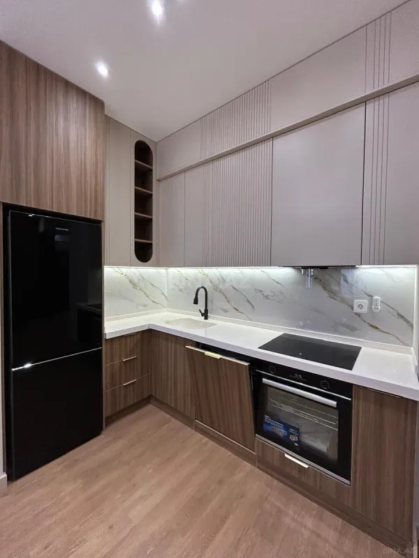 Satılır 2 otaqlı mənzil 67 m²