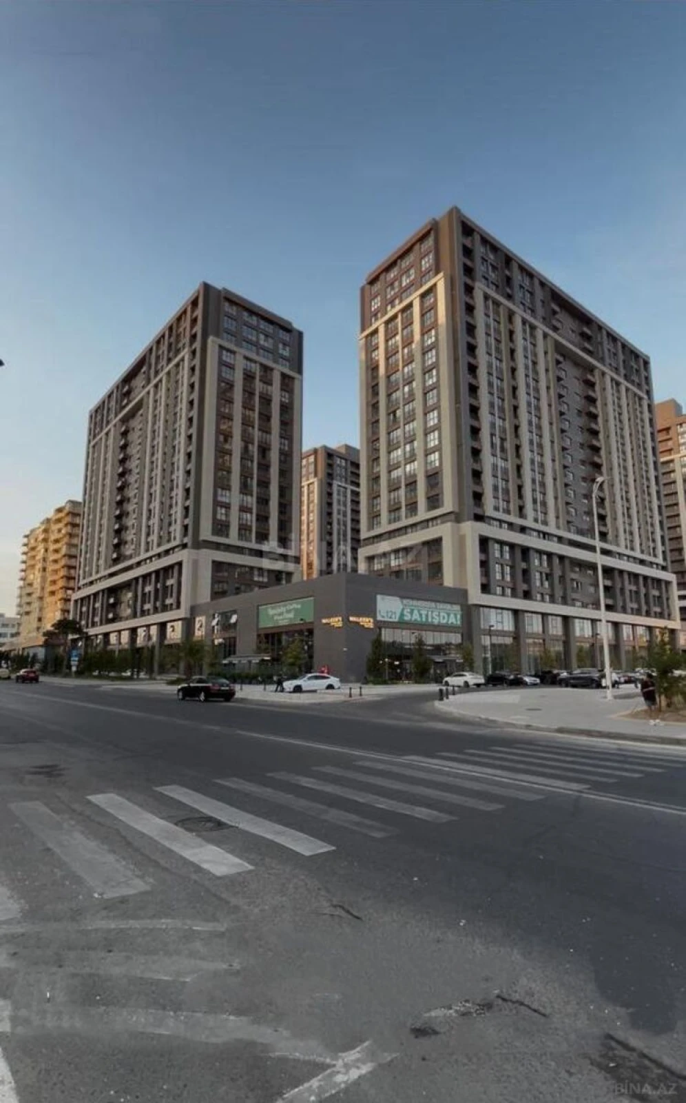 Satılır 2 otaqlı mənzil 67 m²