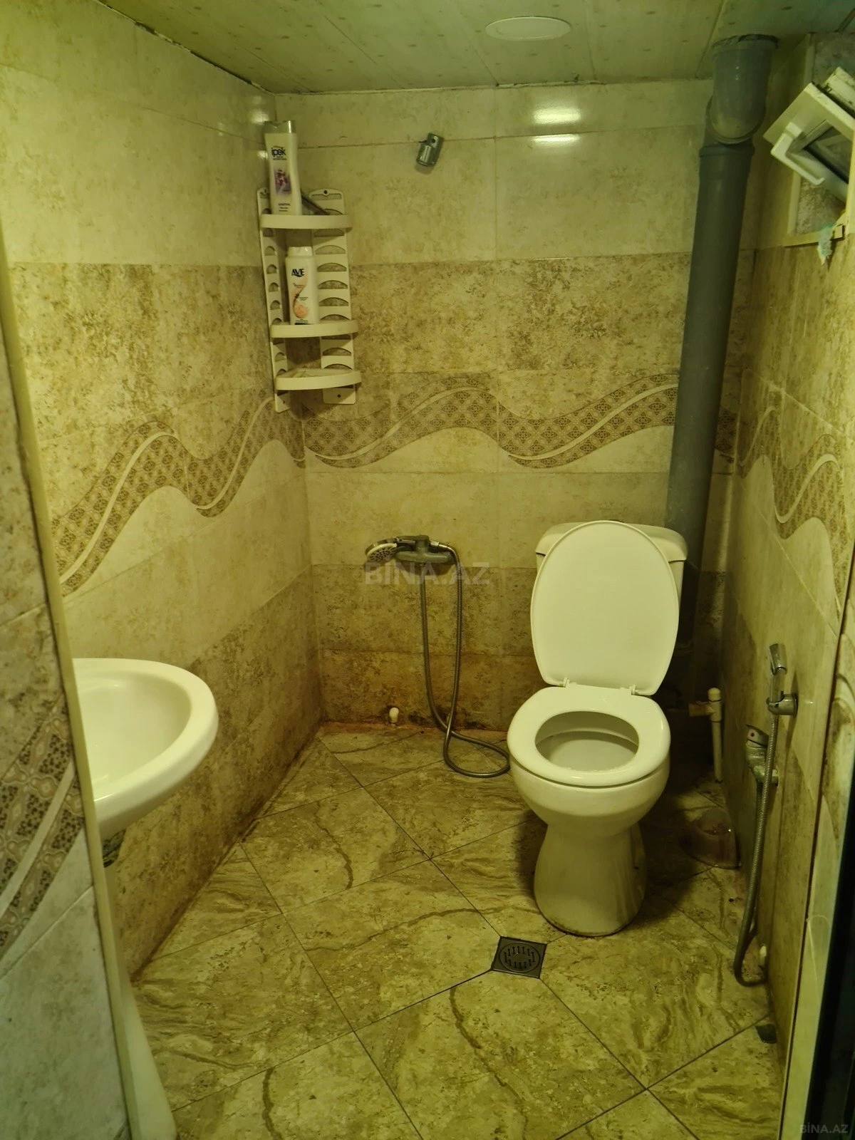 Kirayə verilir 1 otaqlı həyət evi 14 m²