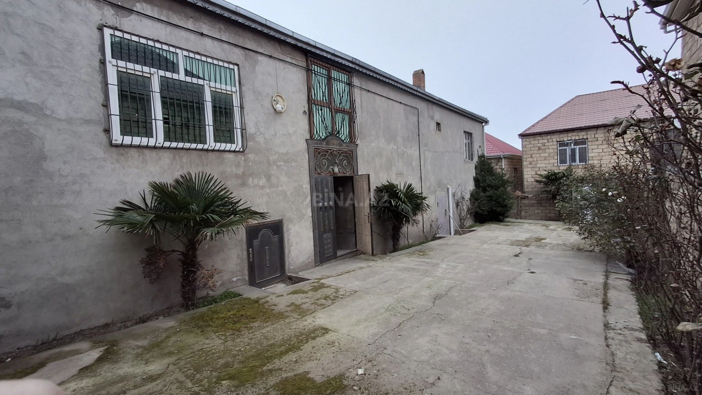 Satılır 4 otaqlı həyət evi 100 m²