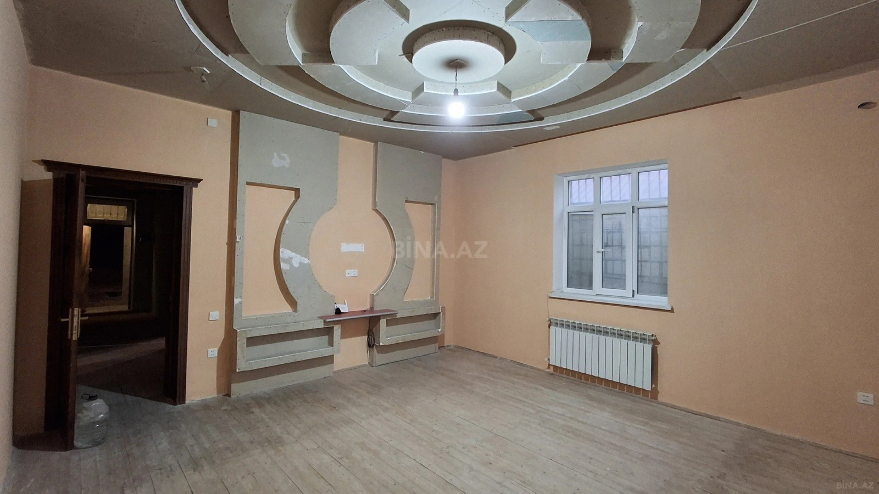 Satılır 4 otaqlı həyət evi 100 m²