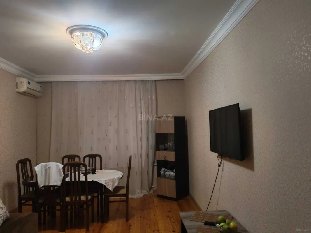 Satılır 1 otaqlı mənzil 35 m²