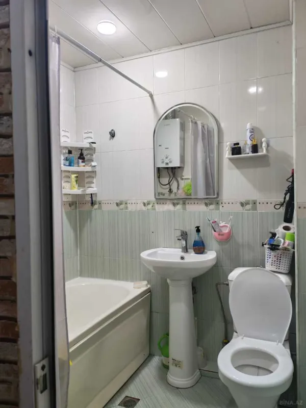 Satılır 1 otaqlı mənzil 35 m²