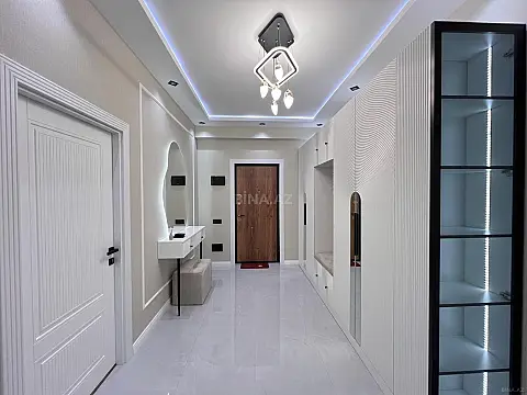 Satılır 3 otaqlı mənzil 90 m² — Bakı, Həzi Aslanov qəs. 3 otaq 90.00 m²