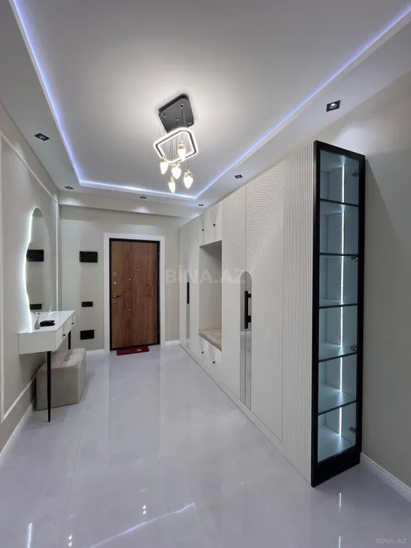 Satılır 3 otaqlı mənzil 90 m²