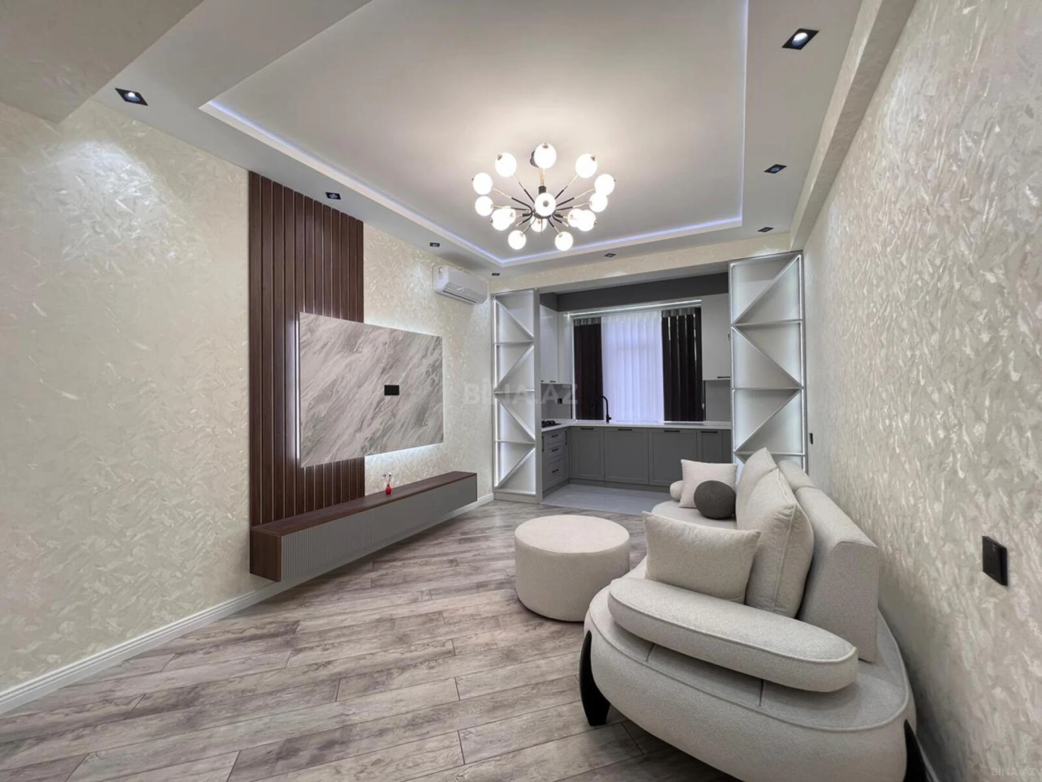 Satılır 3 otaqlı mənzil 90 m²