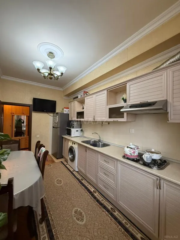 Satılır 3 otaqlı mənzil 100 m²