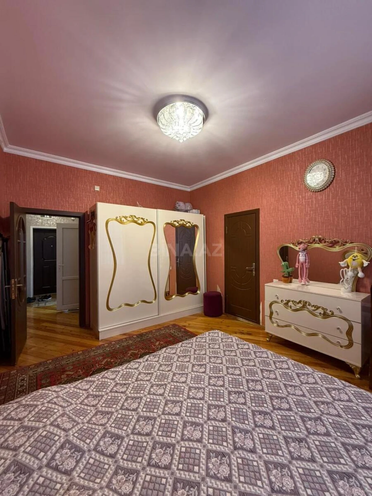 Satılır 3 otaqlı mənzil 100 m²