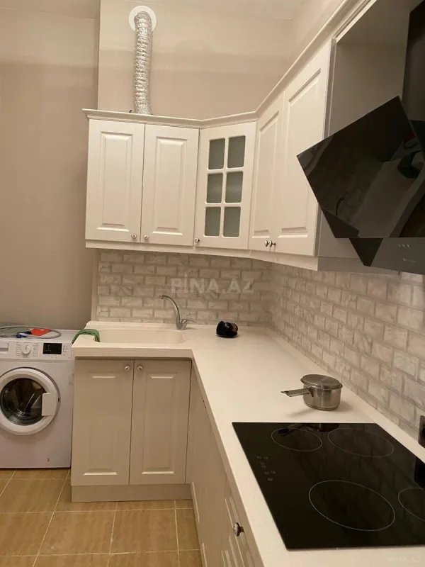 Kirayə verilir 2 otaqlı mənzil 80 m²