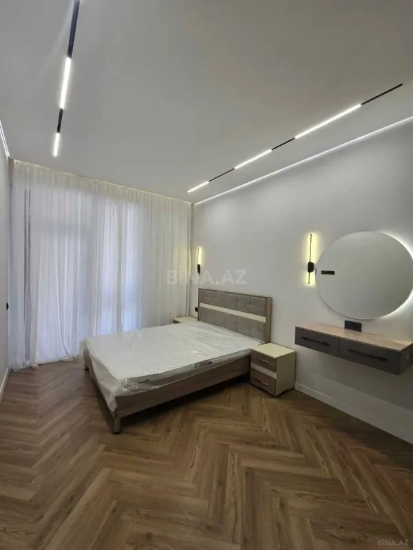 Kirayə verilir 2 otaqlı mənzil 72 m²