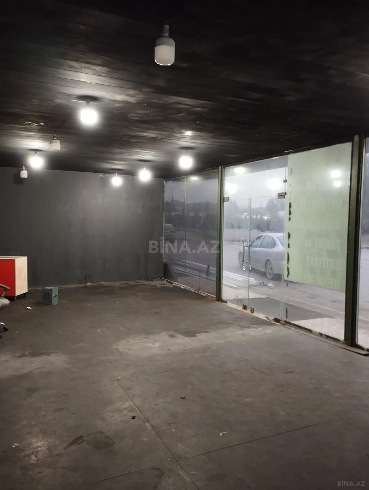 Kirayə verilir obyekt 80 m²