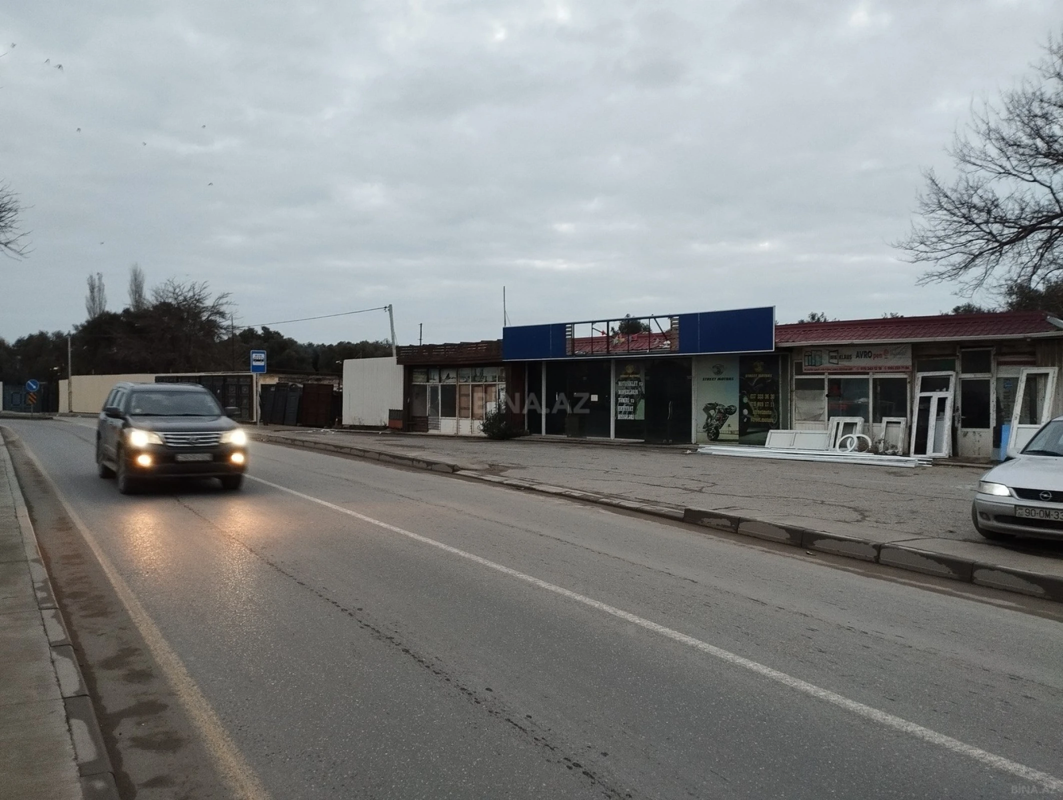 Kirayə verilir obyekt 80 m²