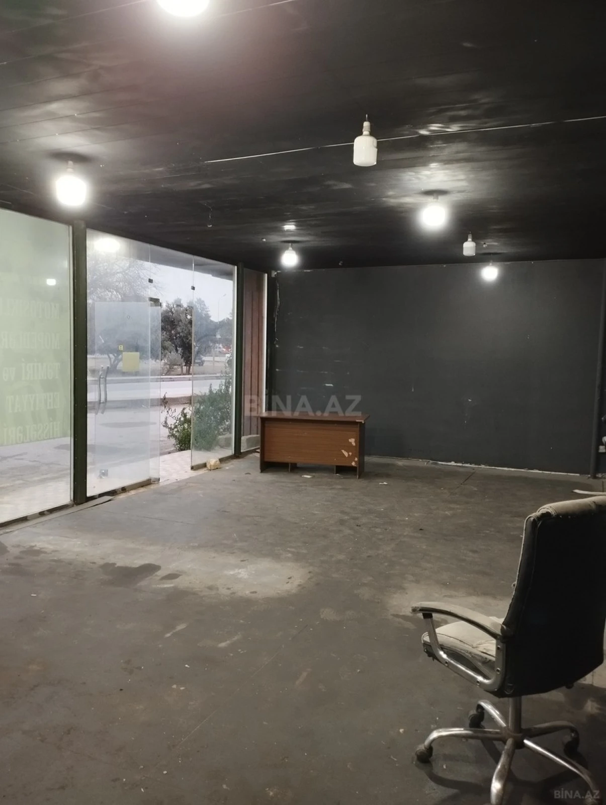 Kirayə verilir obyekt 80 m²