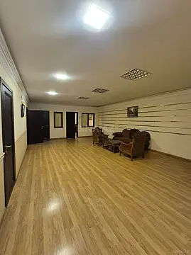 Kirayə verilir obyekt 400 m²