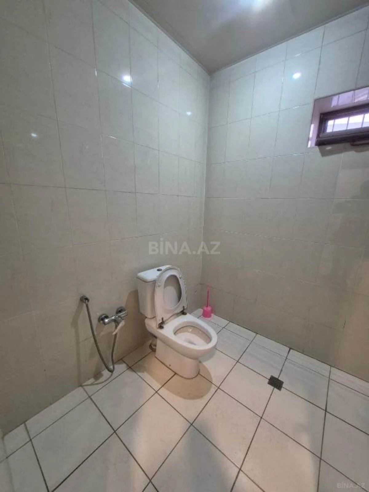 Kirayə verilir obyekt 400 m²