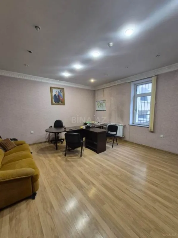 Kirayə verilir obyekt 400 m²