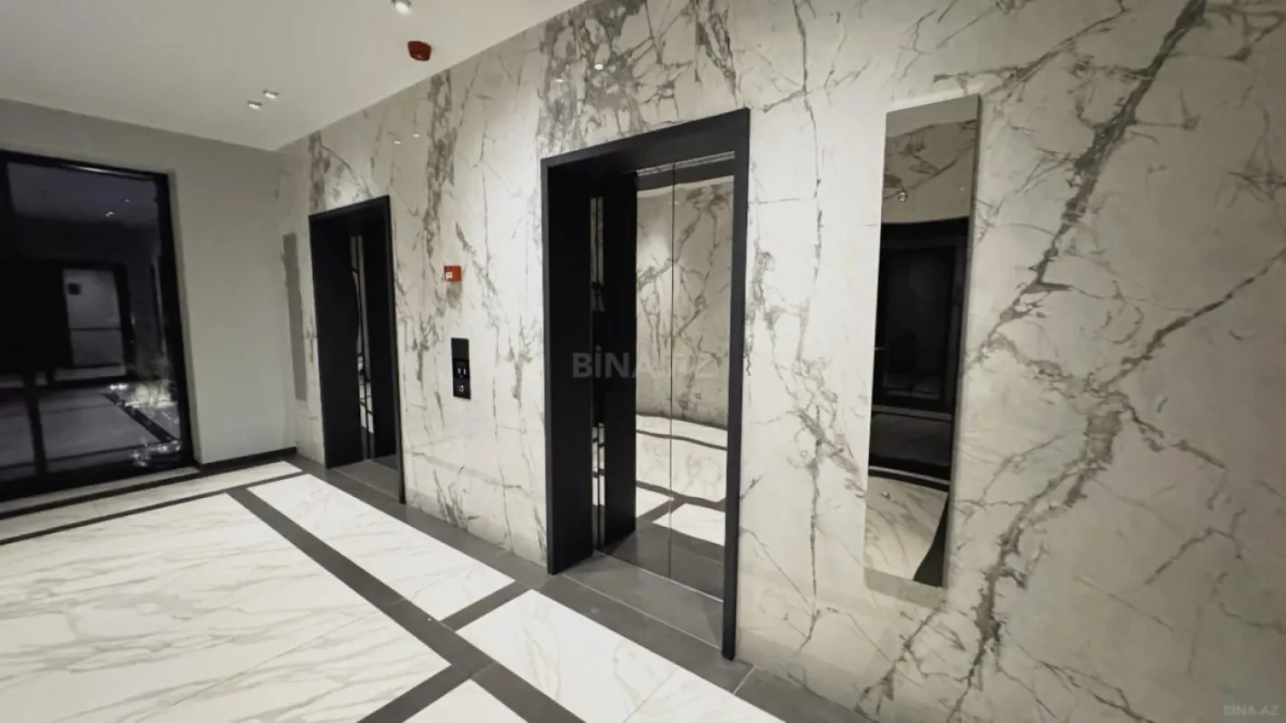 Satılır 2 otaqlı mənzil 84 m²