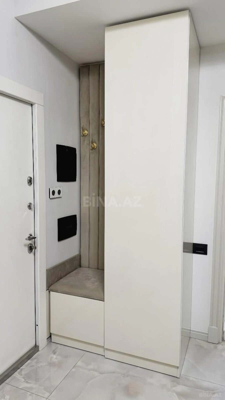 Satılır 2 otaqlı mənzil 84 m²