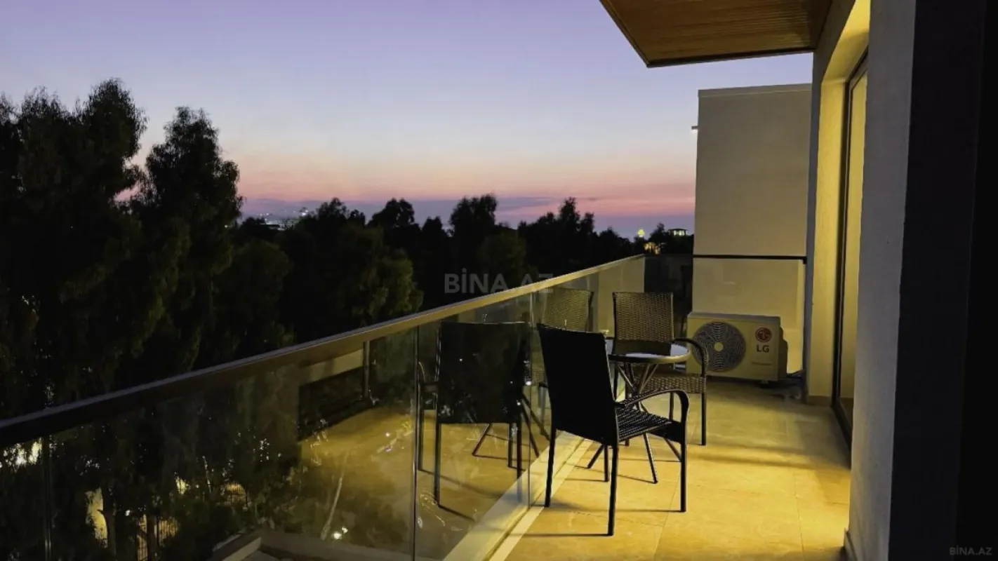 Satılır 2 otaqlı mənzil 84 m²