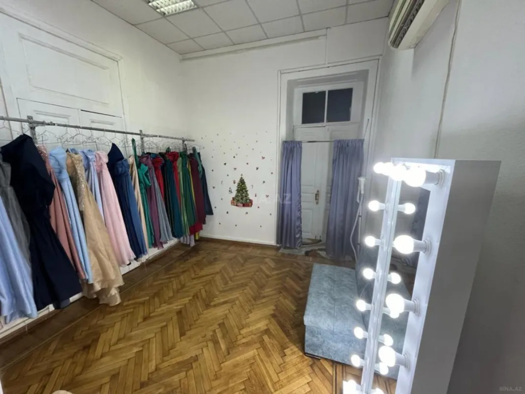 Kirayə verilir 2 otaqlı ofis 70 m²