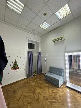 Kirayə verilir 2 otaqlı ofis 70 m²