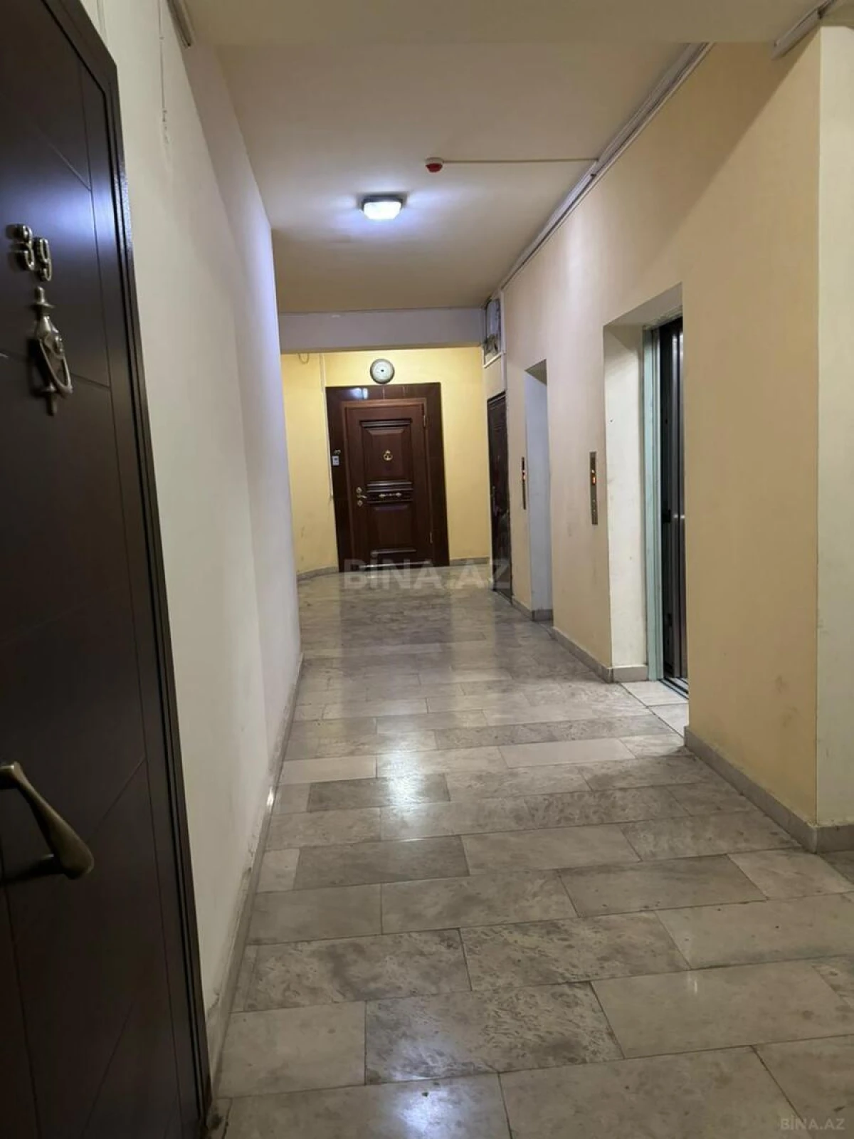 Kirayə verilir 3 otaqlı mənzil 120 m²