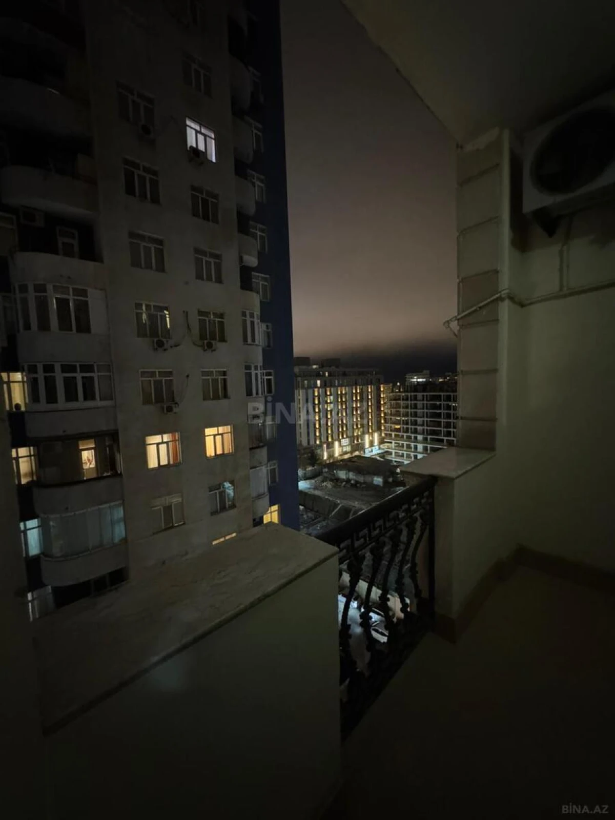 Kirayə verilir 3 otaqlı mənzil 120 m²