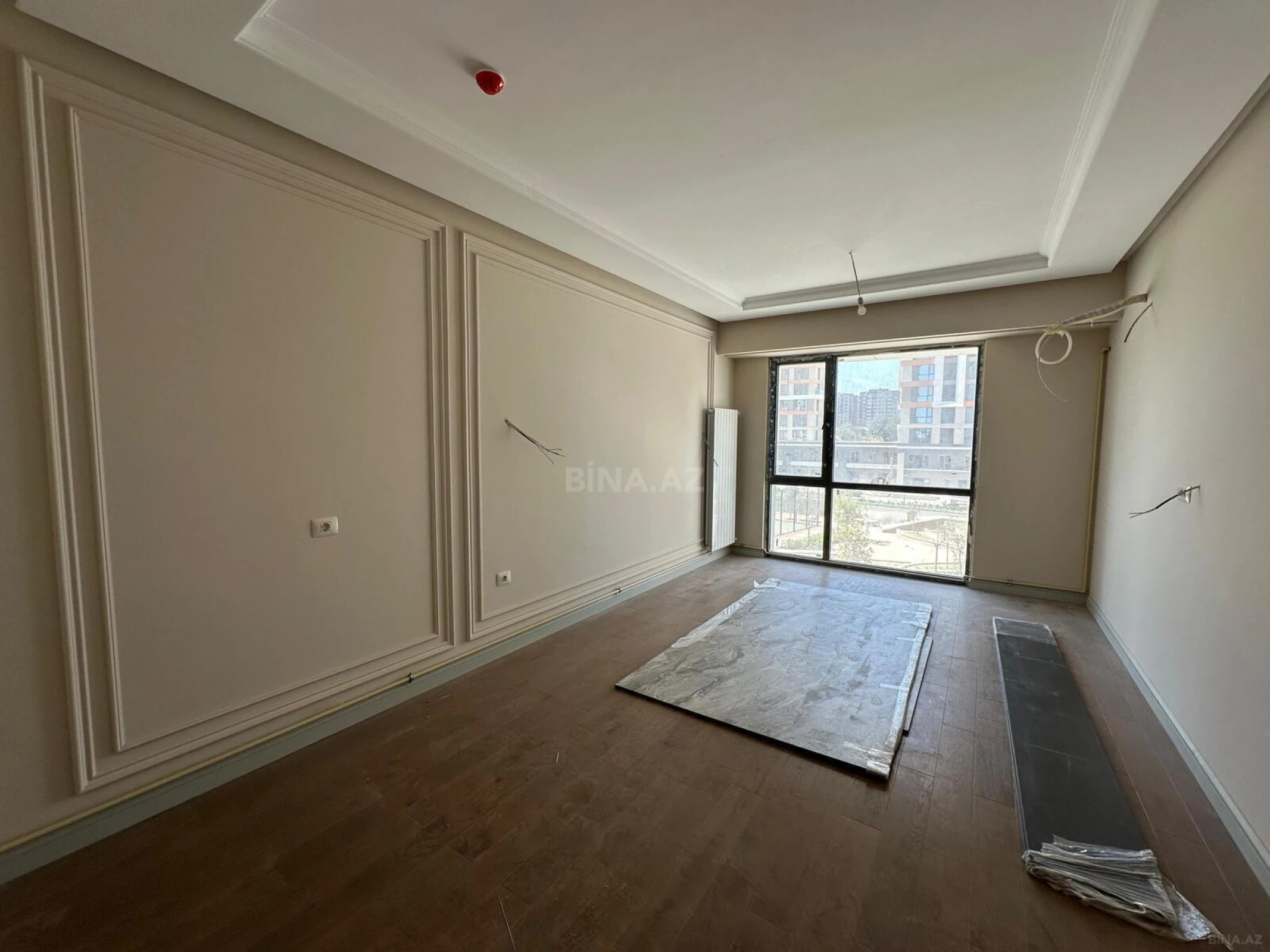 Satılır 3 otaqlı mənzil 70 m²
