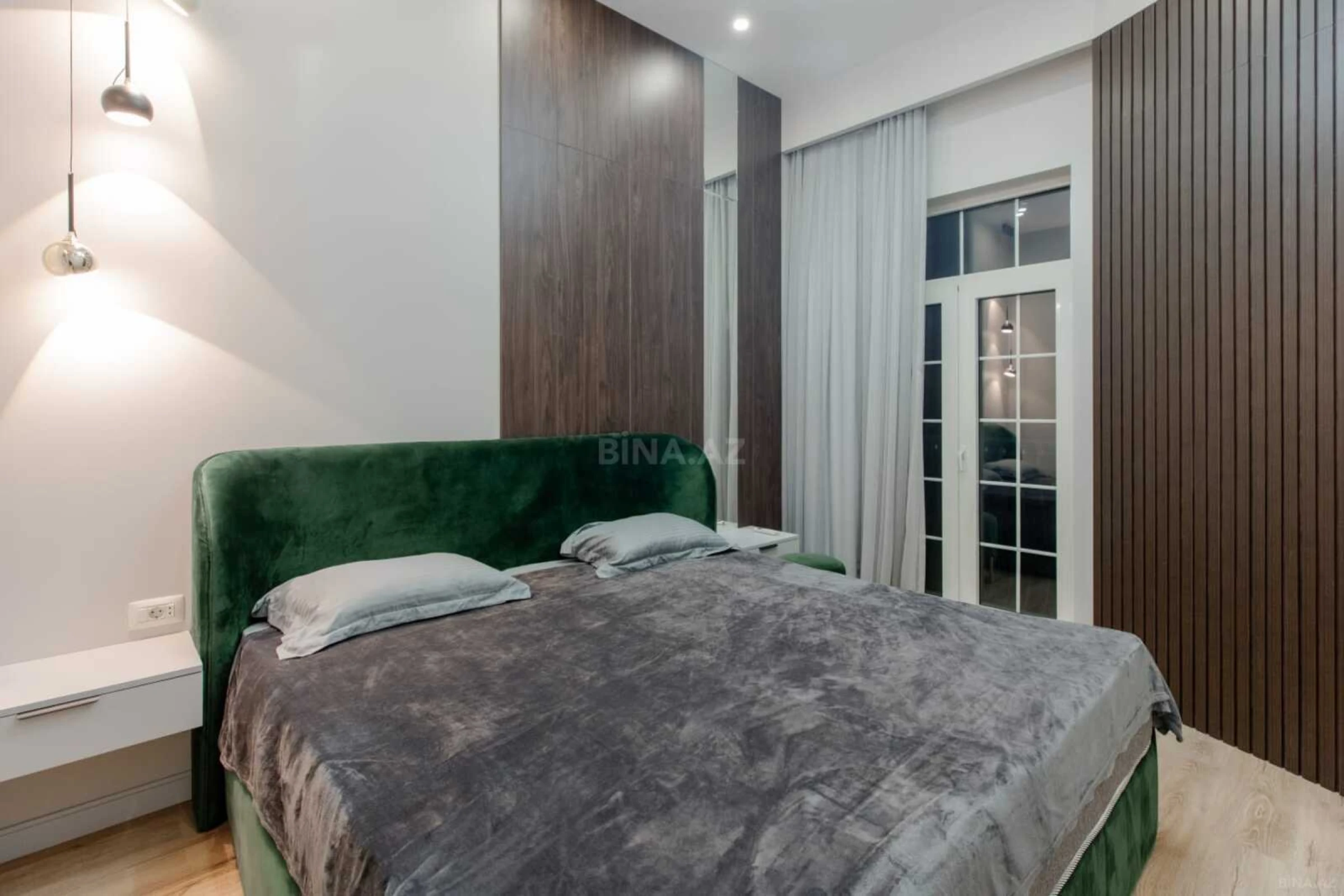 Kirayə verilir 3 otaqlı mənzil 120 m²