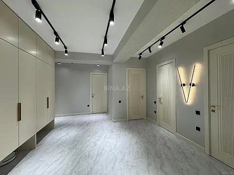 Kirayə verilir 3 otaqlı mənzil 115 m²