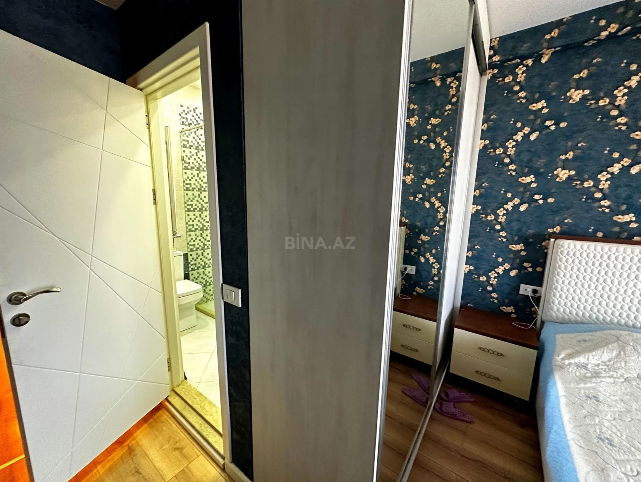 Satılır 3 otaqlı mənzil 127 m²
