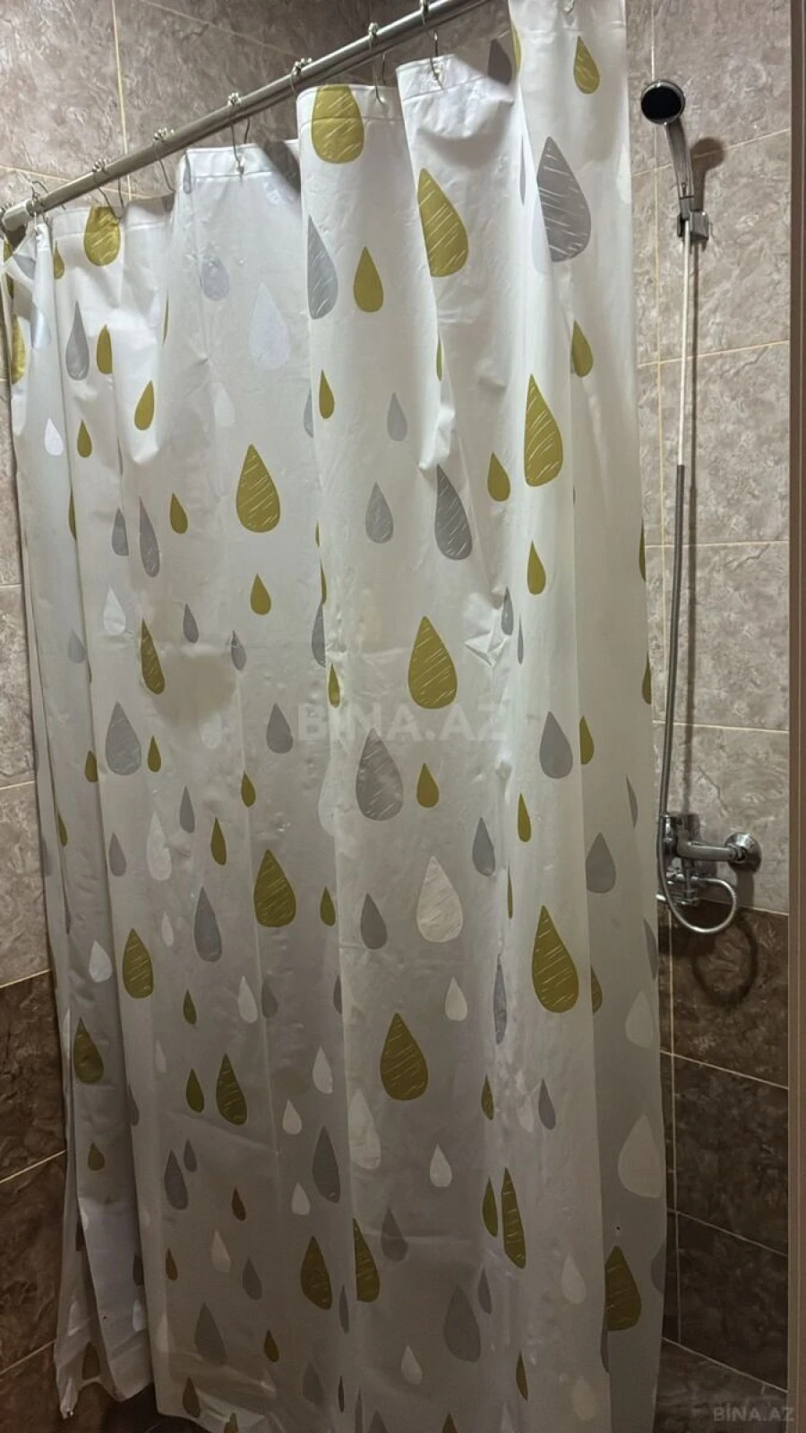 Kirayə verilir 2 otaqlı mənzil 60 m²