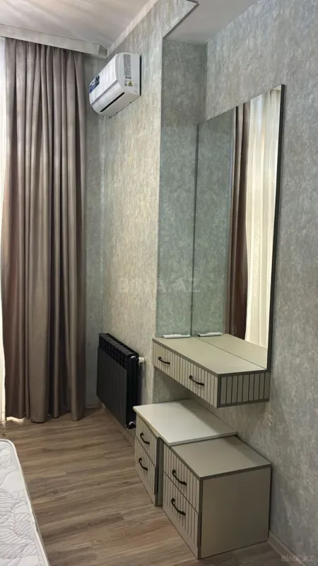 Kirayə verilir 2 otaqlı mənzil 60 m²