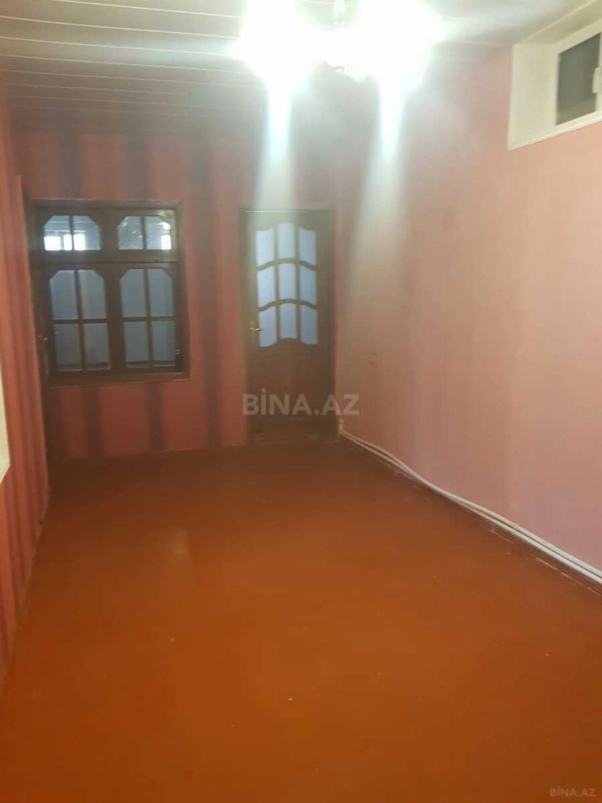 Satılır 5 otaqlı həyət evi 250 m²