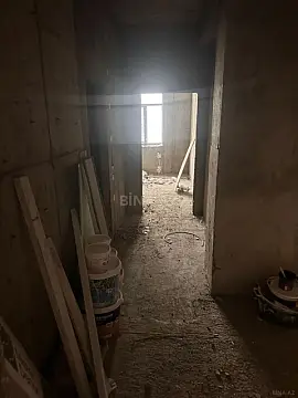Satılır 2 otaqlı mənzil 76 m²