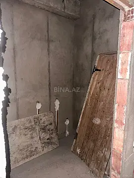 Satılır 2 otaqlı mənzil 76 m²